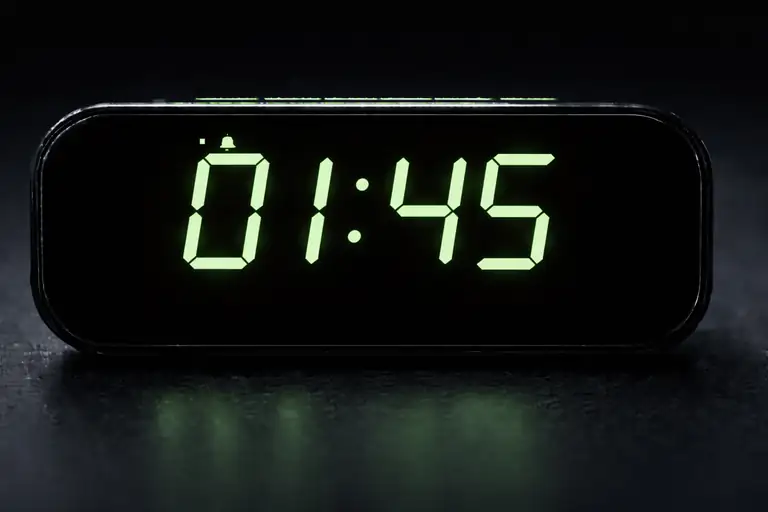 без четверти два