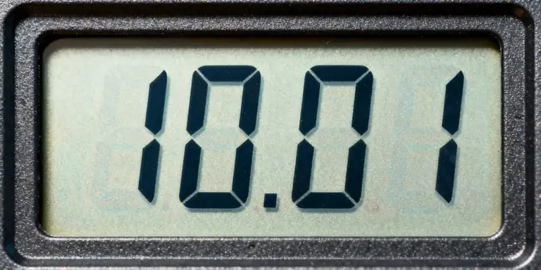 десять целых одна сотая